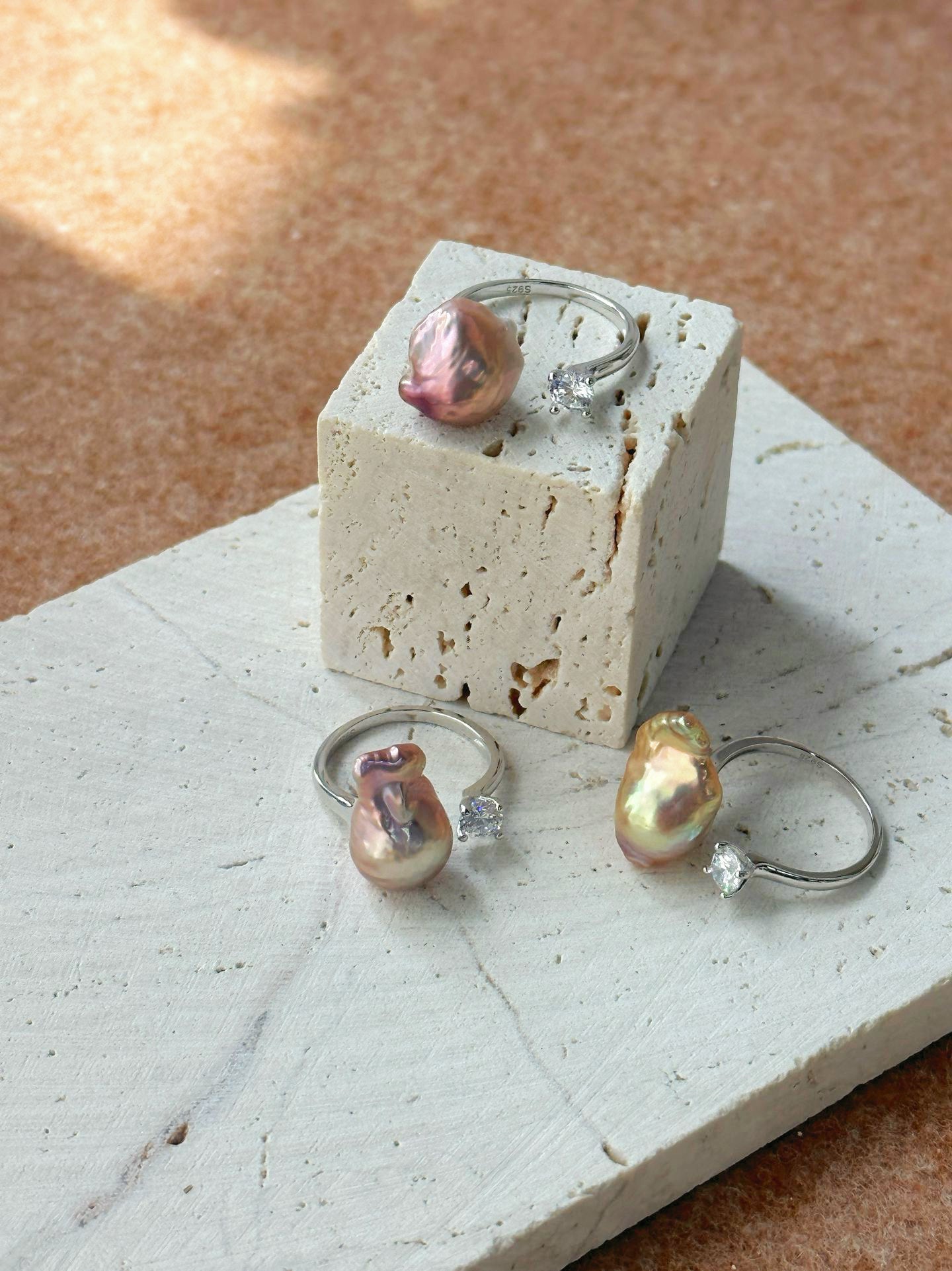 Sculptural Art Design Diamond & Baroque Pearl Ring